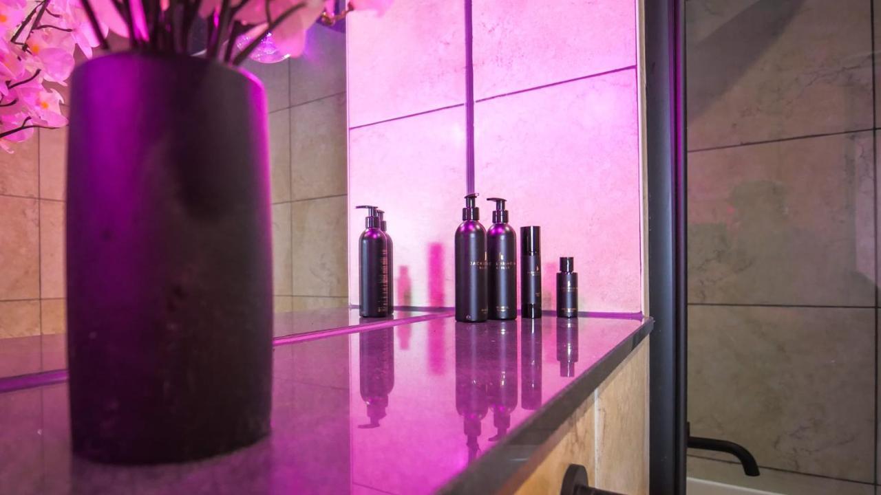 Boujee Loft Boutique By The Jacksonheim Boutique Apartment Manchester Ngoại thất bức ảnh